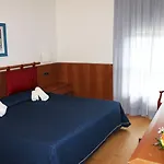 Il Leon D'Oro Bari - By Farace Hotels Готель Барі