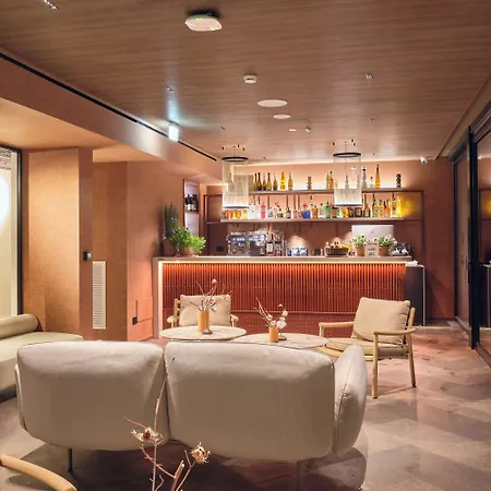 Hotel Il Leon D'Oro Bari - By Farace Hotels 4*