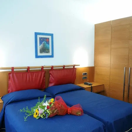 Grand Leon D'oro Hotell 4*