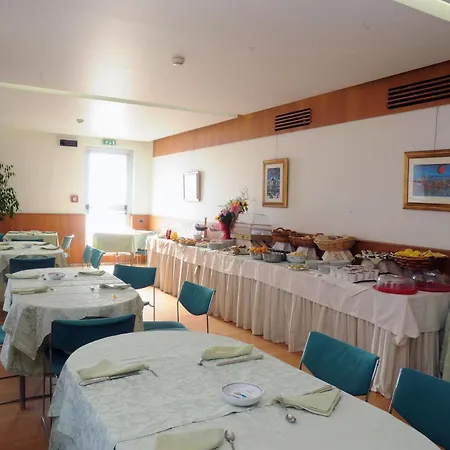 Il Leon D'Oro Bari - By Farace Hotels 4* Bari